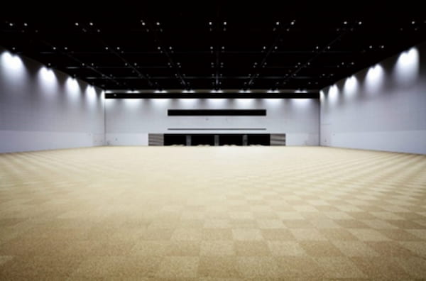 ハロゲン化物の消火設備を納入